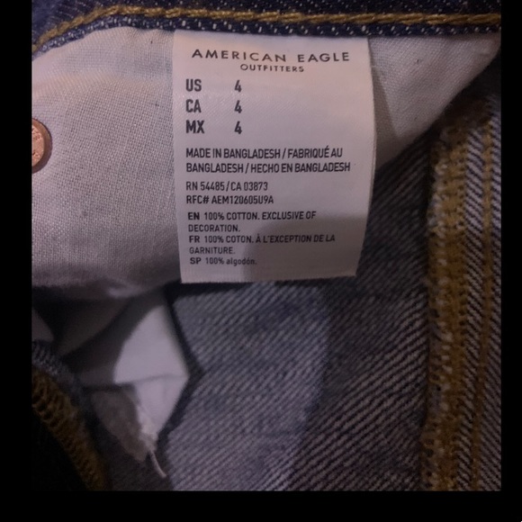 AE 90s Boyfriend Short size 4 - Picture 3 of 3